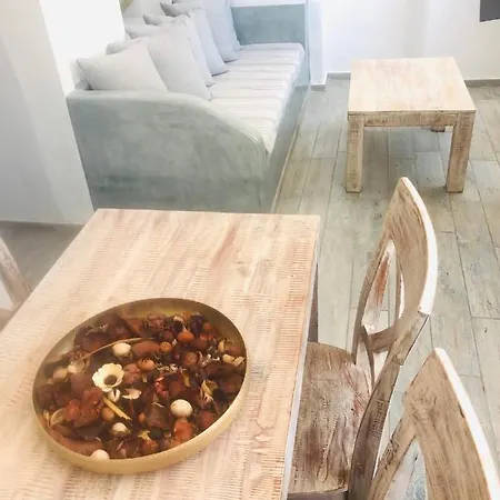 Hotell Loucas On The Cliff 3*