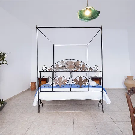 Hotell Loucas On The Cliff Fira (Santorini)