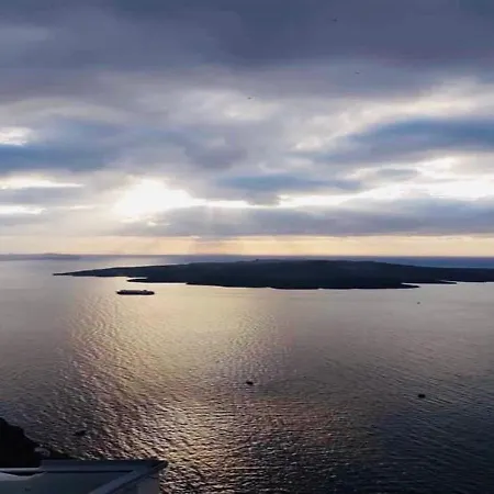 Hotell Loucas On The Cliff Fira (Santorini)
