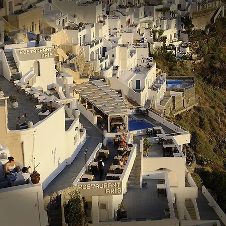 Otel Loucas On The Cliff