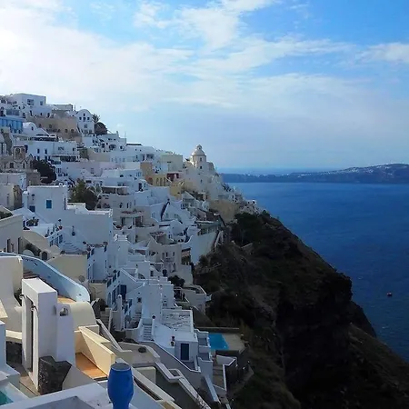 호텔 Loucas On The Cliff 3*