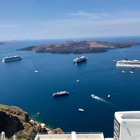 فندق Loucas On The Cliff ثيرا