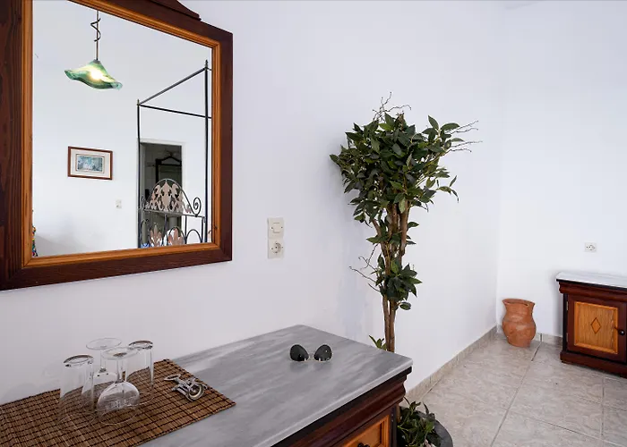 Hotel Loucas On The Cliff 3*