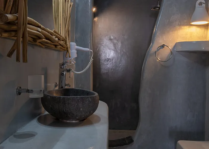 Loucas On The Cliff Fira (Santorini)