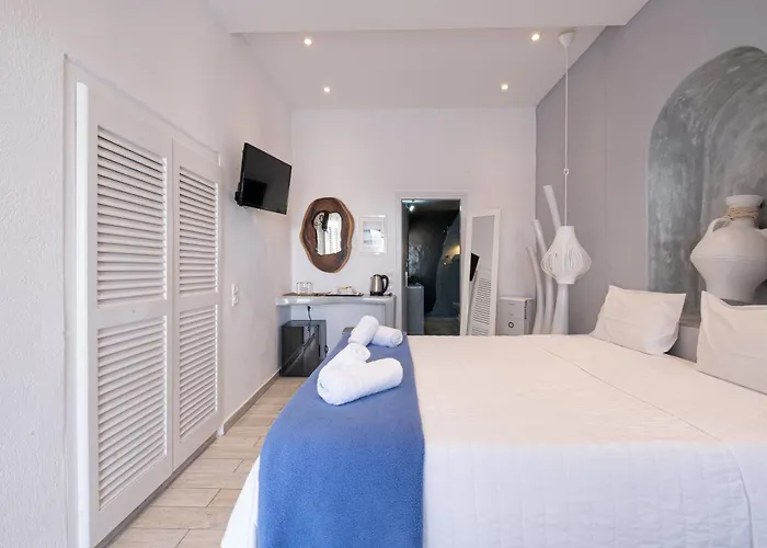 Hotel Loucas On The Cliff Fira (Santorini)