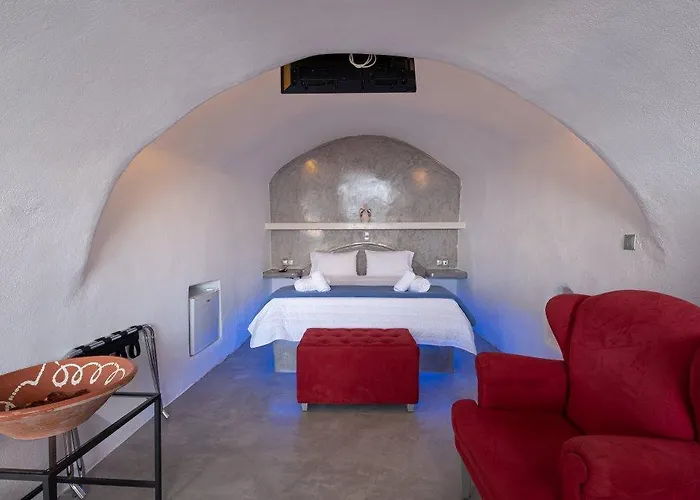 Loucas On The Cliff 3* Fira (Santorini)