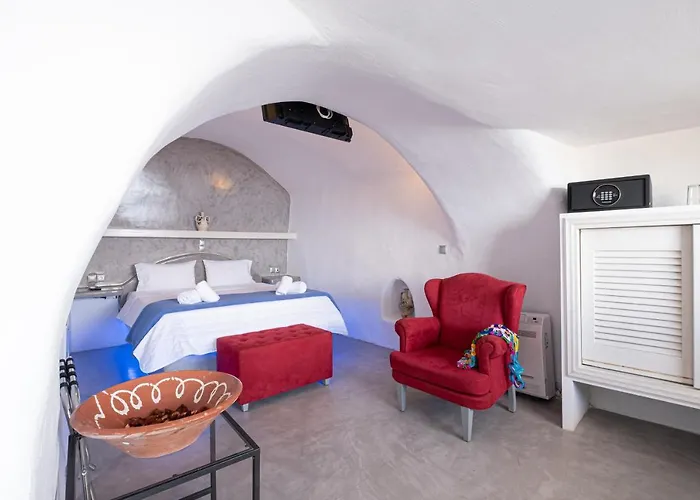 Hotel Loucas On The Cliff Fira (Santorini)