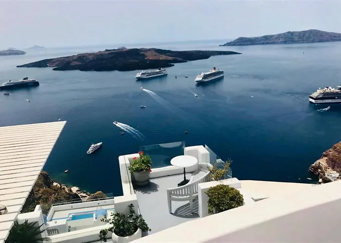 Hotel Loucas On The Cliff