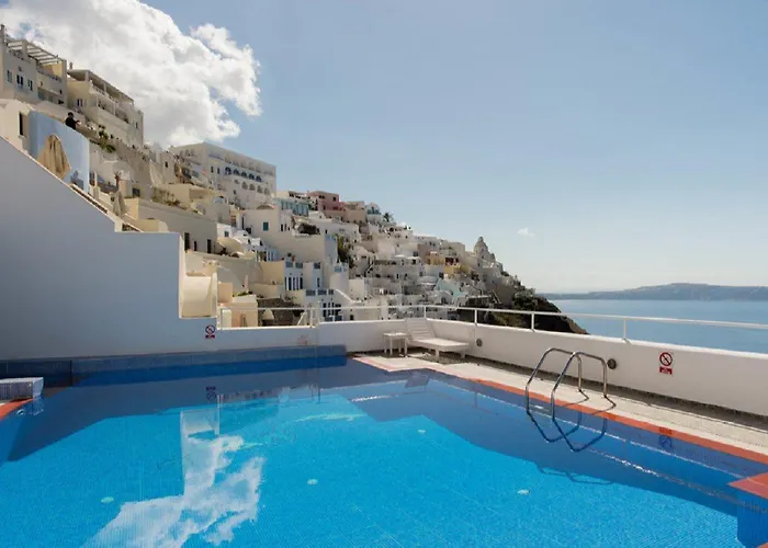 Hotel Loucas On The Cliff 3*