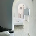Hotel Loucas On The Cliff 3*