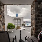 Loucas On The Cliff 3* Fira (Santorini)