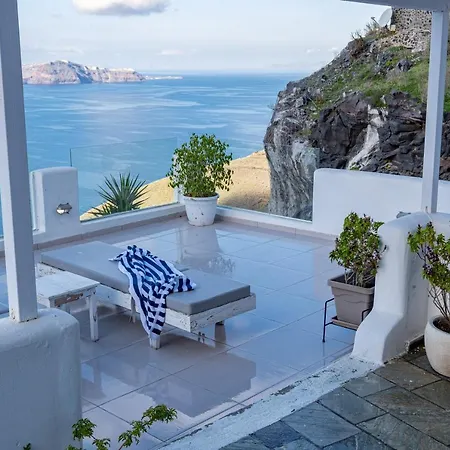 Hotel Loucas On The Cliff 3*